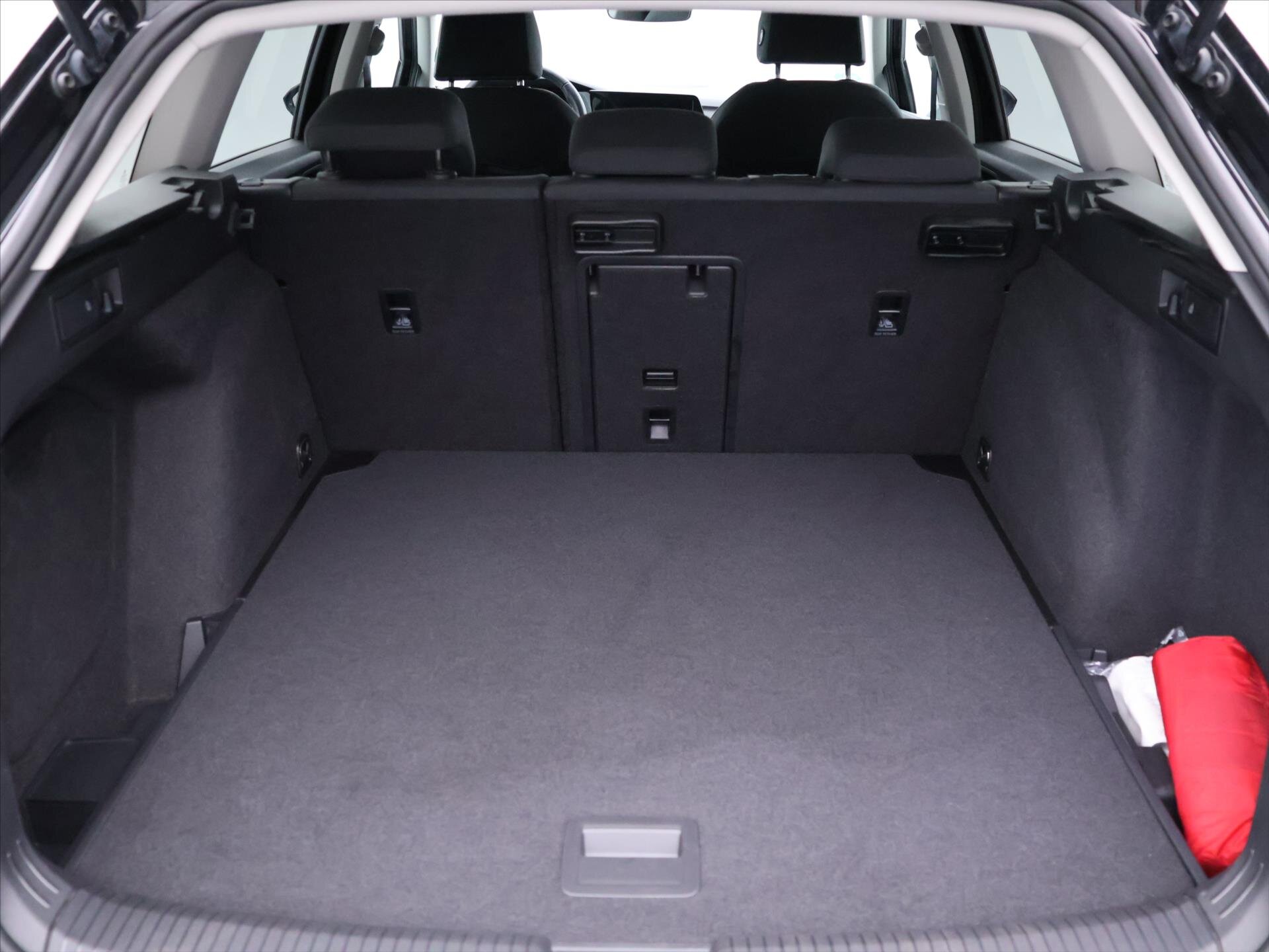 Volkswagen Golf Kombi 2,0 l 110 kw