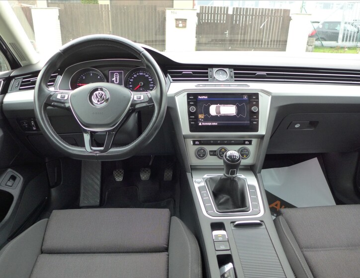 Volkswagen Passat 30