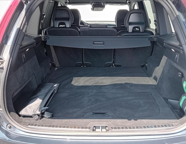 Volvo XC90 SUV 2,0 l 173 kw