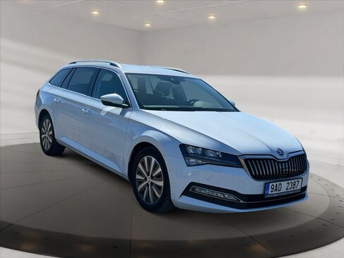 Škoda Superb Kombi 2,0 l 110 kw