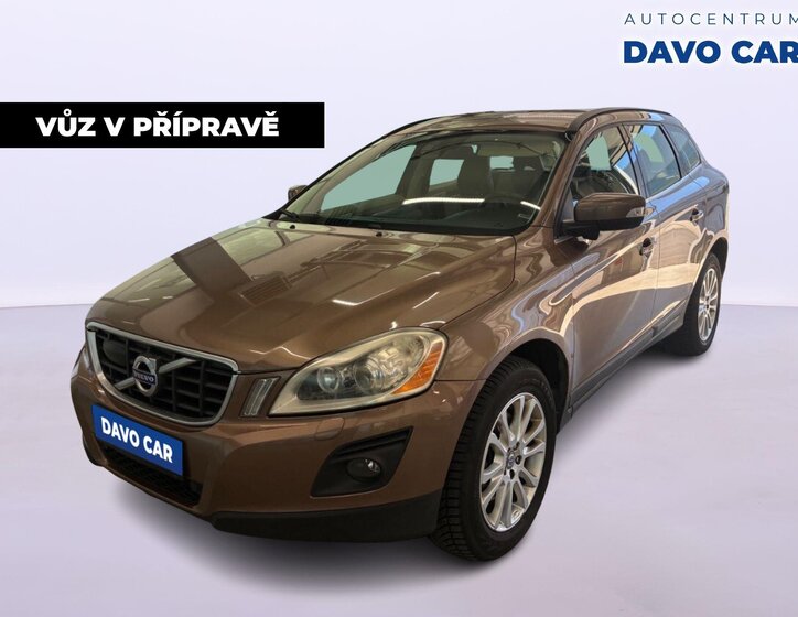 Volvo XC60 SUV / Terénní 2,4 l 120 kw