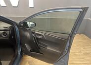 Toyota Auris 23