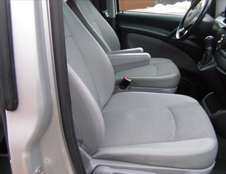 Mercedes-Benz Viano Kombi 3,0 l 165 kw