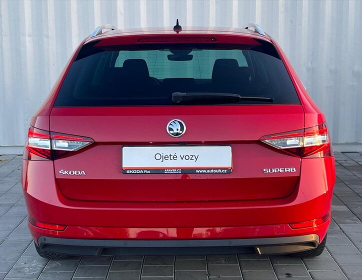 Škoda Superb Kombi 1,5 l 110 kw