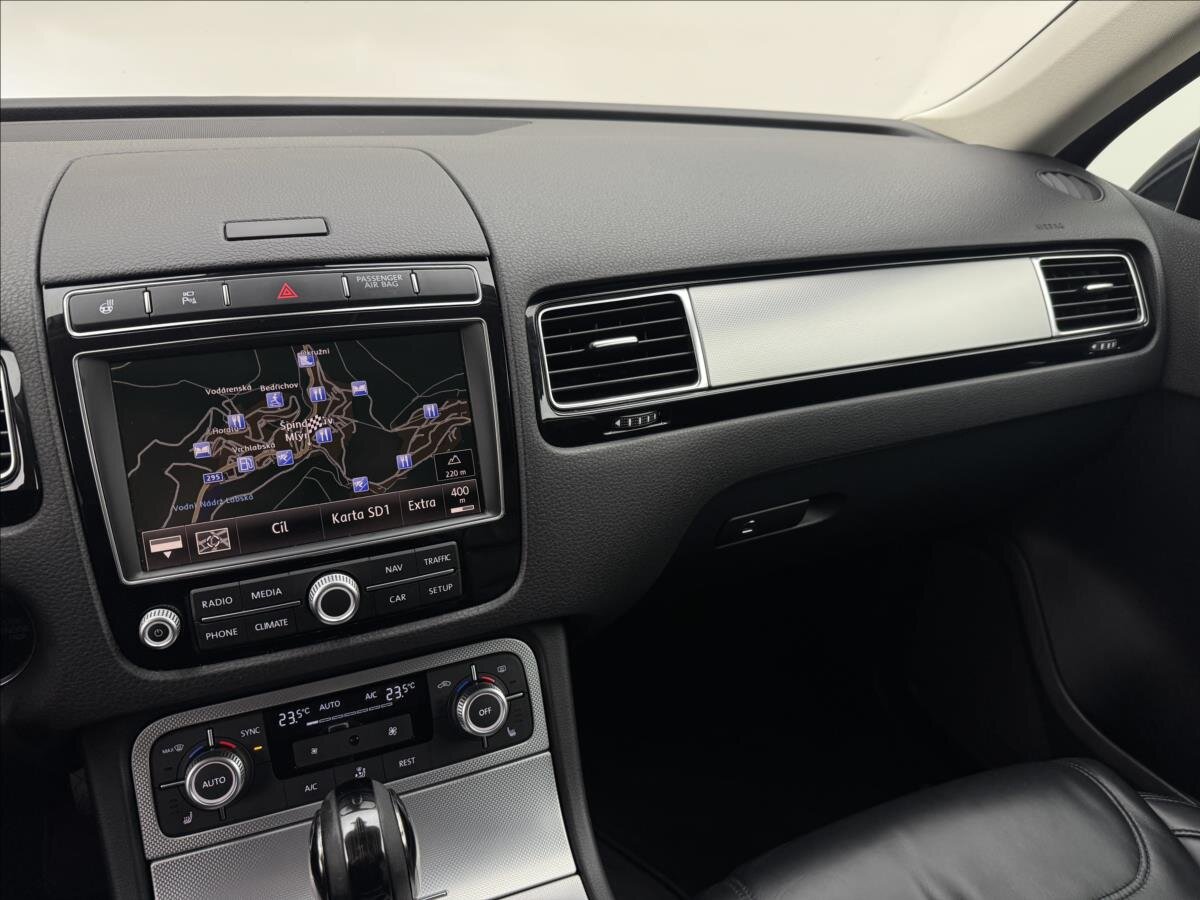 Volkswagen Touareg SUV 3,0 l 193 kw