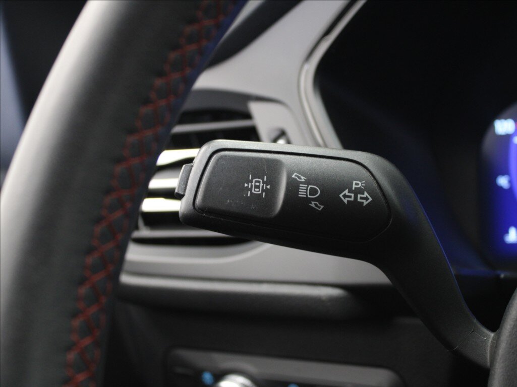 Ford Kuga SUV / Terénní 2,0 l 140 kw