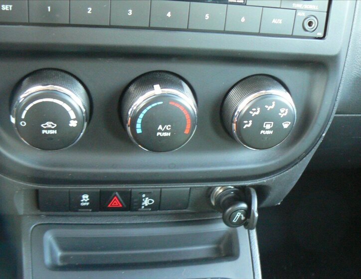 Jeep Compass SUV / Terénní 2,1 l 100 kw