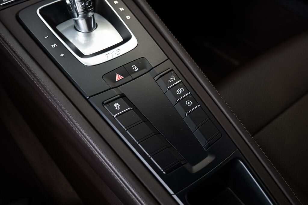 Porsche Cayman Kupé 2,5 l 257 kw