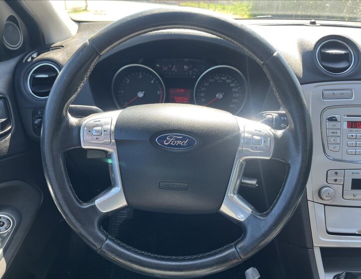 Ford Mondeo Kombi 2,0 l 103 kw