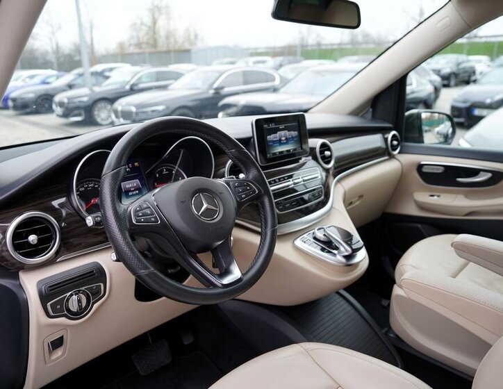 Mercedes-Benz Třídy V MPV 2,1 l 140 kw
