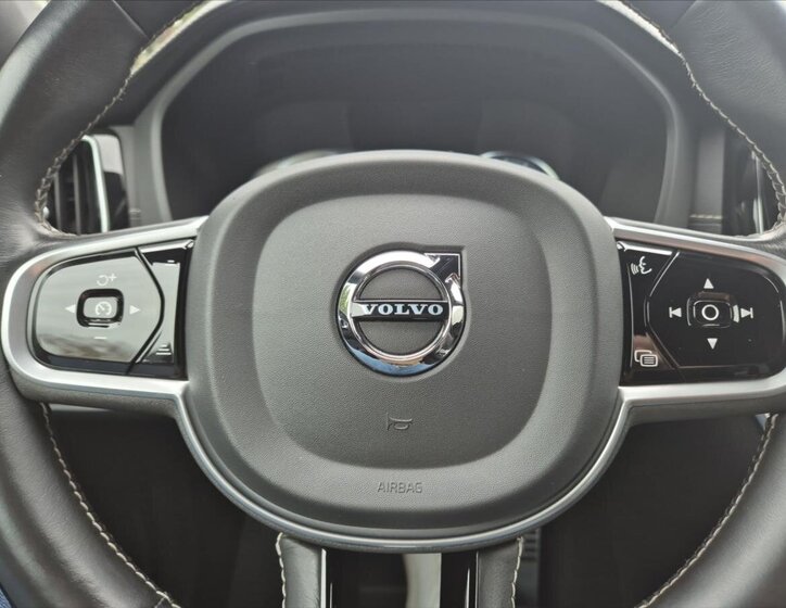 Volvo XC60 SUV 2,0 l 145 kw