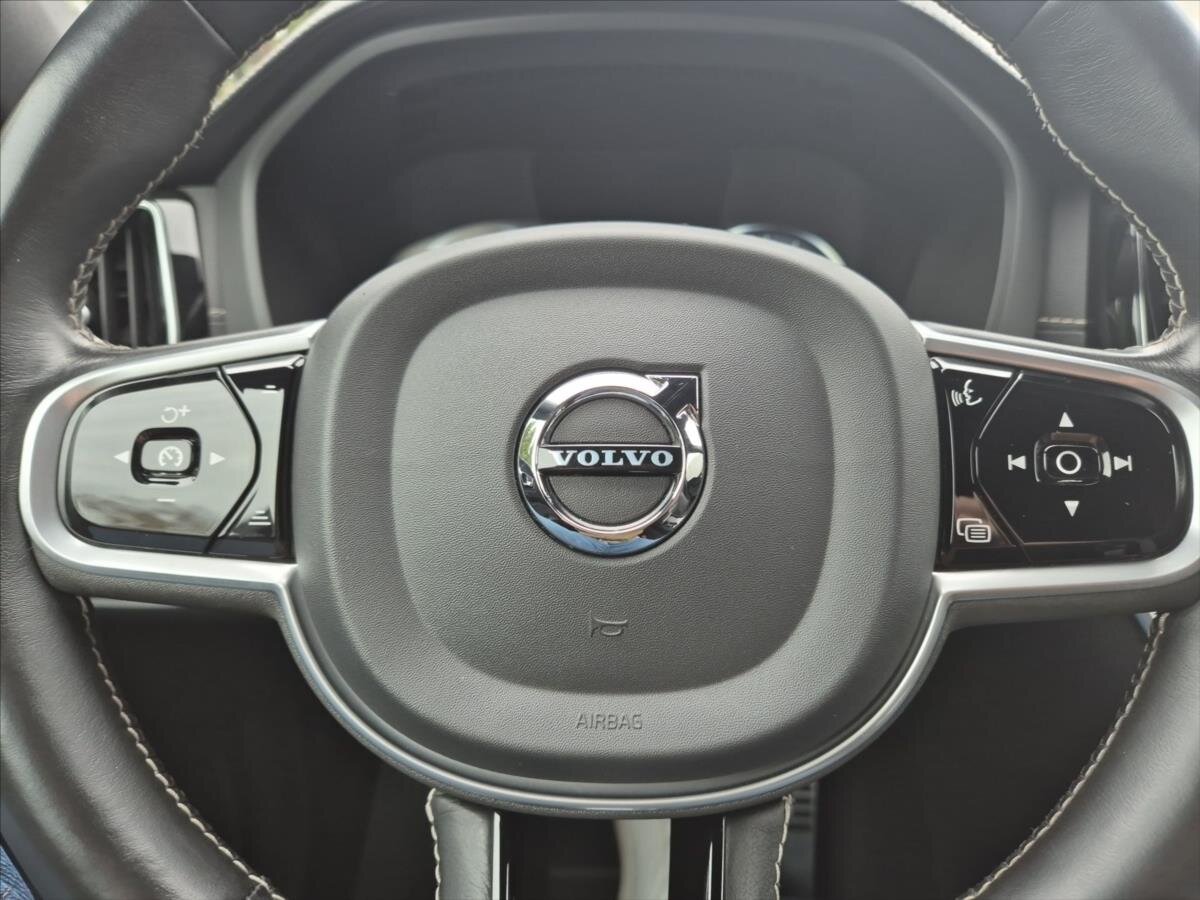 Volvo XC60 SUV 2,0 l 145 kw