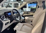 Mercedes-Benz Třídy V 11