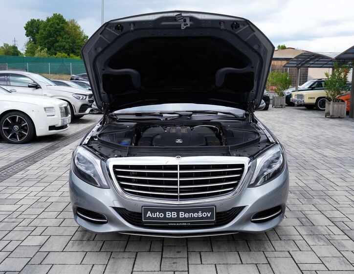 Mercedes-Benz Třídy S 9