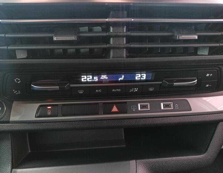 Toyota ProAce Verso 23