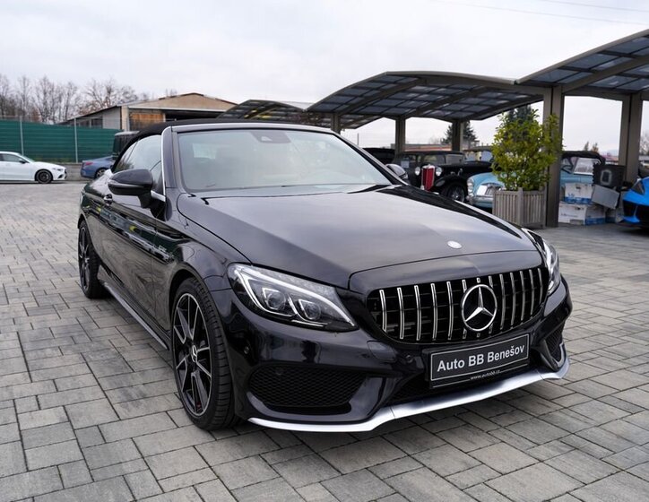 Mercedes-Benz Třídy C 8