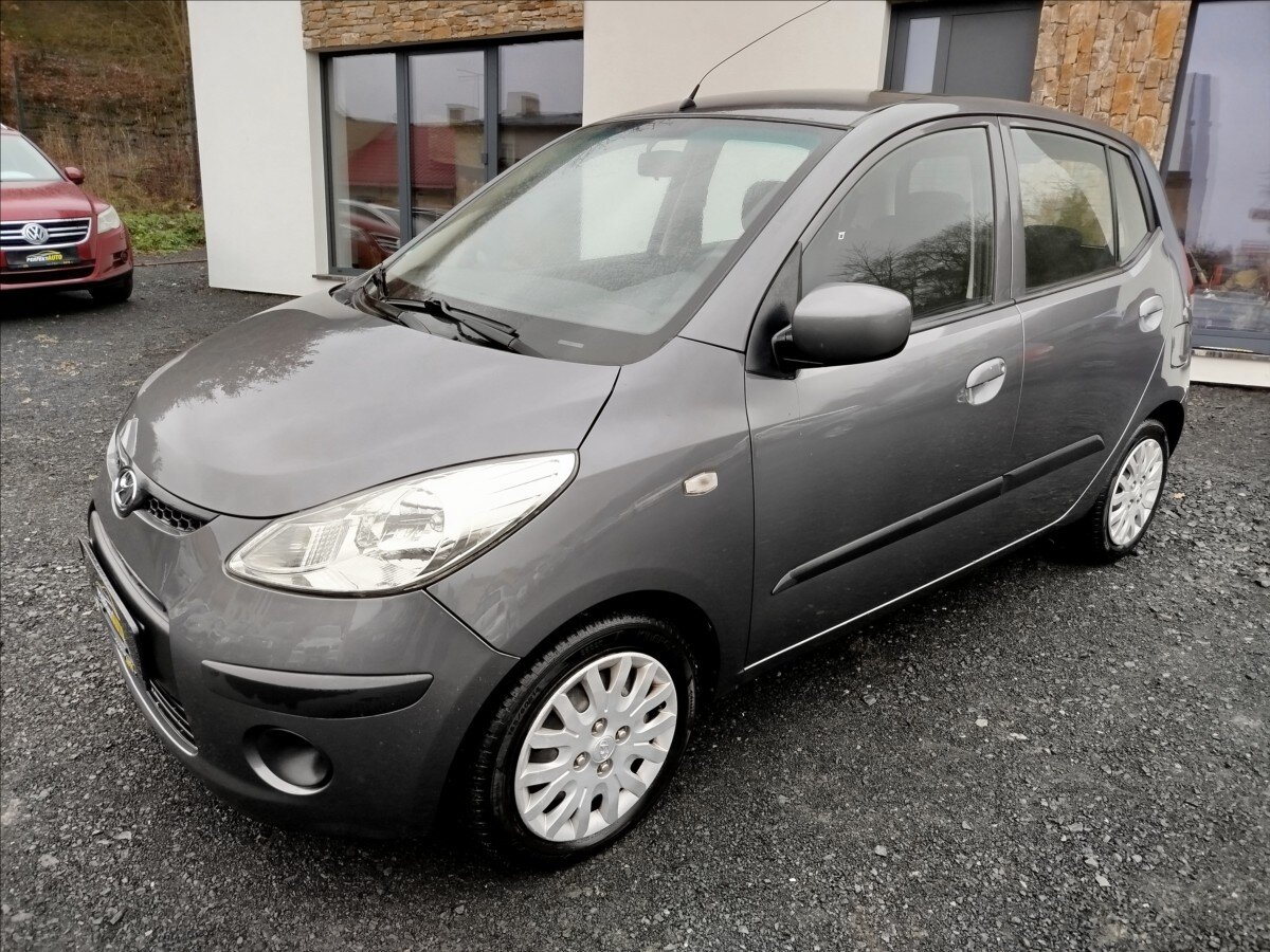 Hyundai i10 Hatchback 1,1 l 49 kw