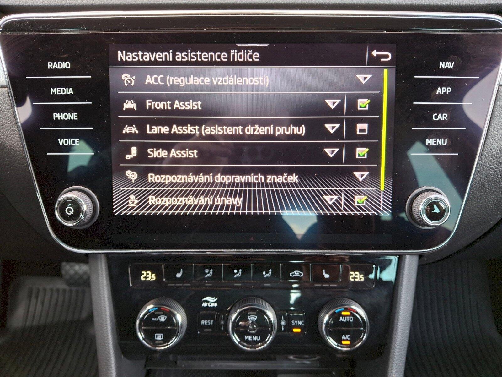 Škoda Superb Sedan 2,0 l 110 kw