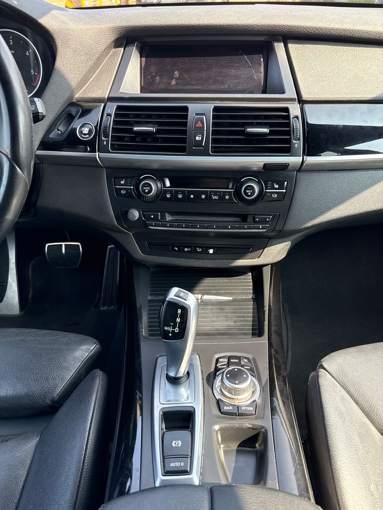 BMW X5 SUV 3,0 l 180 kw