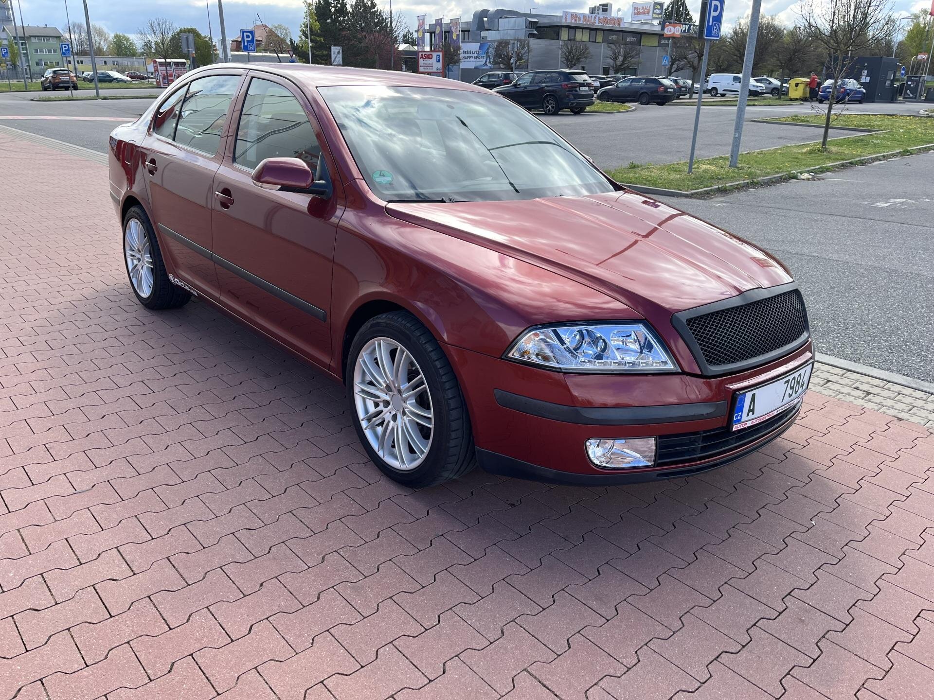 Škoda Octavia Hatchback 1,6 l 75 kw