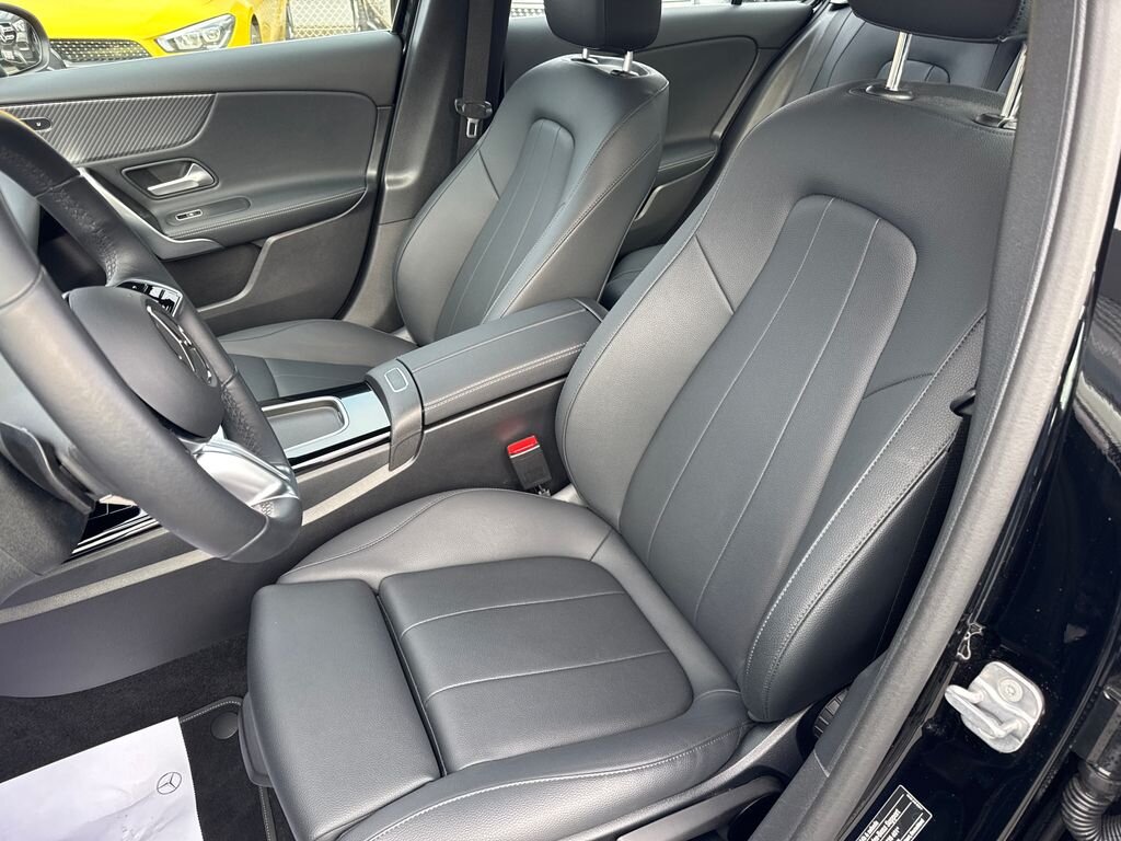 Mercedes-Benz Třídy A Hatchback 1,3 l 120 kw