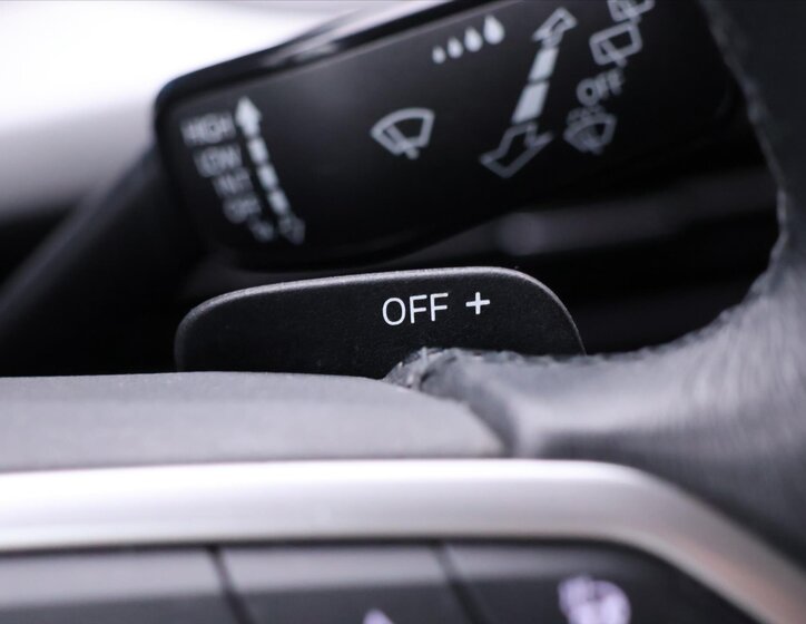 Volkswagen Golf Kombi 1,5 l 110 kw