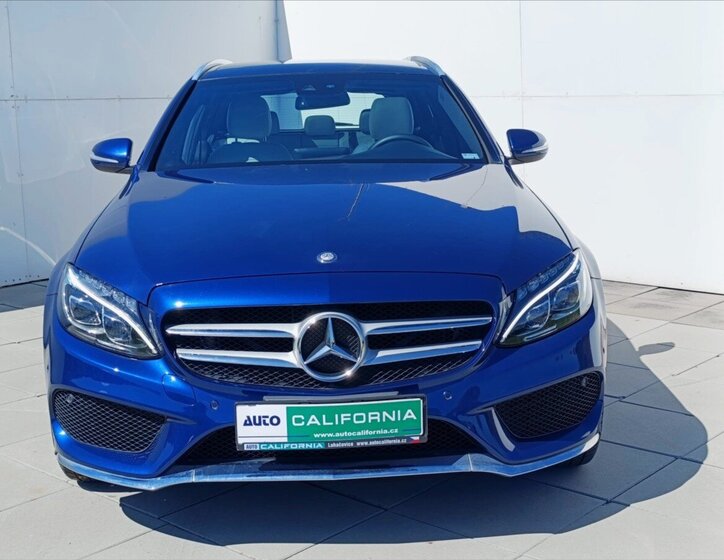 Mercedes-Benz Třídy C Kombi 2,1 l 150 kw