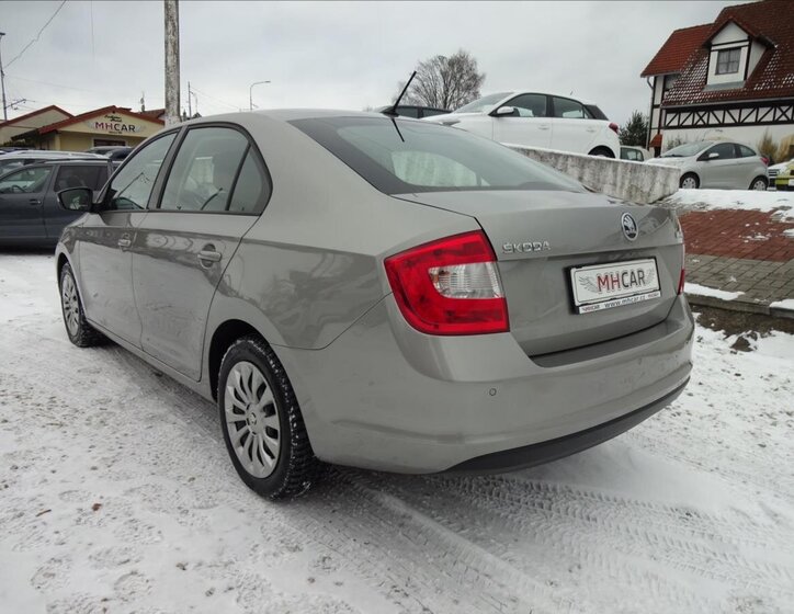 Škoda Rapid 5