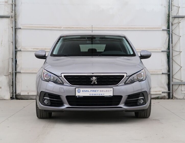 Peugeot 308 Hatchback 1,2 l 81 kw