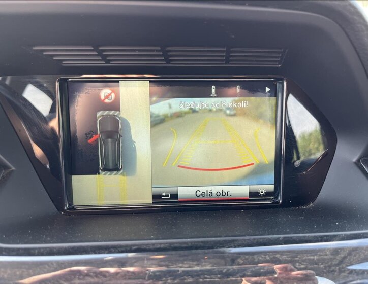 Mercedes-Benz GLK 18