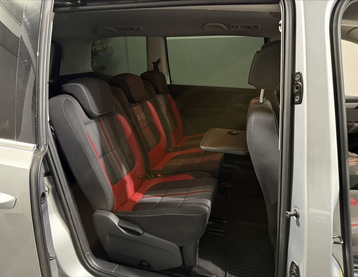 Volkswagen Sharan 24