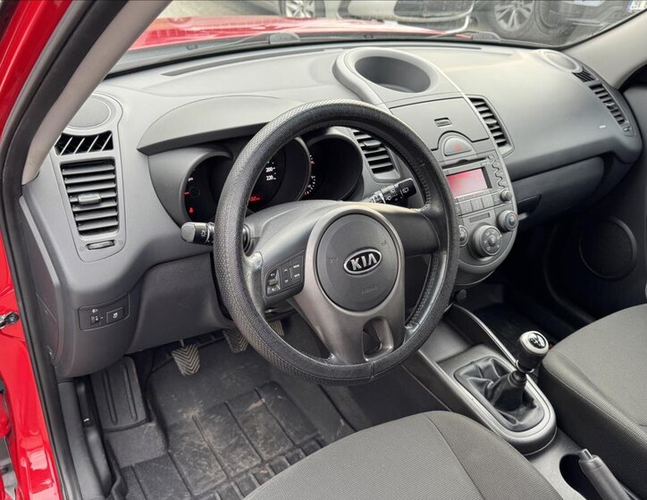 KIA Soul Hatchback 1,6 l 94 kw