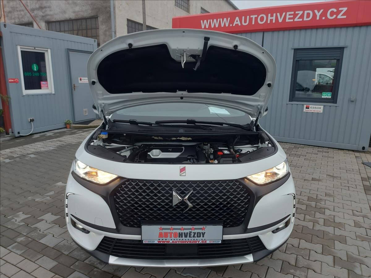 DS Automobiles DS7 Crossback SUV / Terénní 1,6 l 133 kw