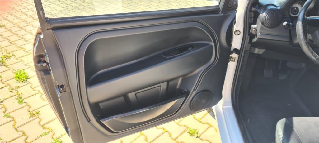 Microcar DUE Hatchback 498,0 6 kw