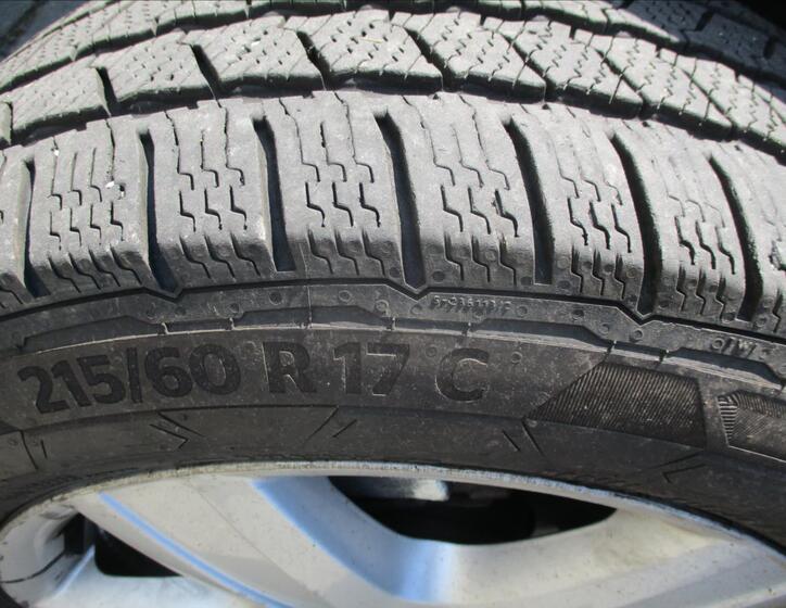 Volkswagen Transporter 21