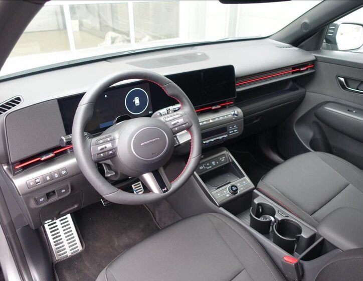 Hyundai Kona SUV / Terénní 1,6 l 132 kw