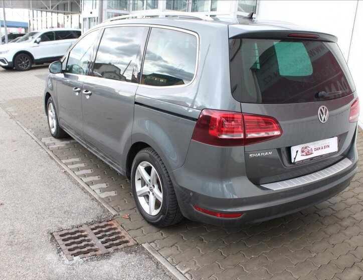 Volkswagen Sharan MPV 2,0 l 110 kw