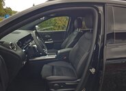 Mercedes-Benz GLA 11