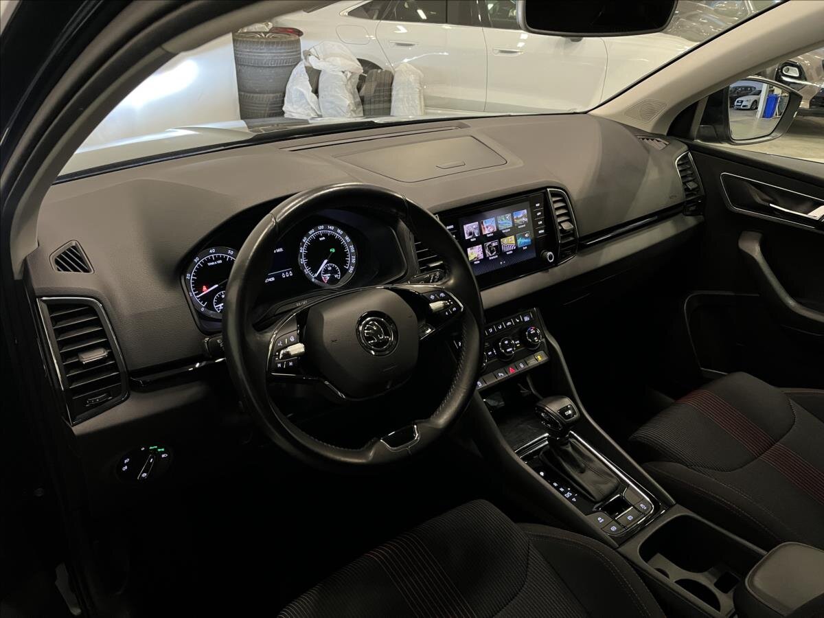Škoda Karoq SUV / Terénní 1,5 l 110 kw