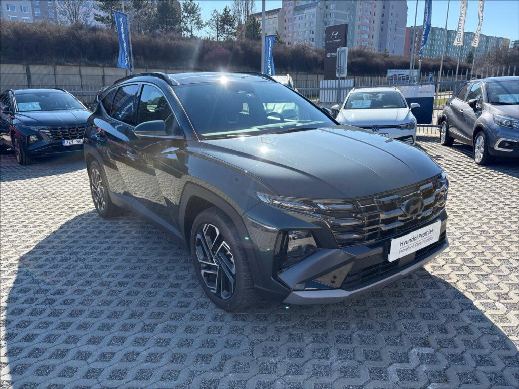 Hyundai Tucson SUV / Terénní 1,6 l 185 kw