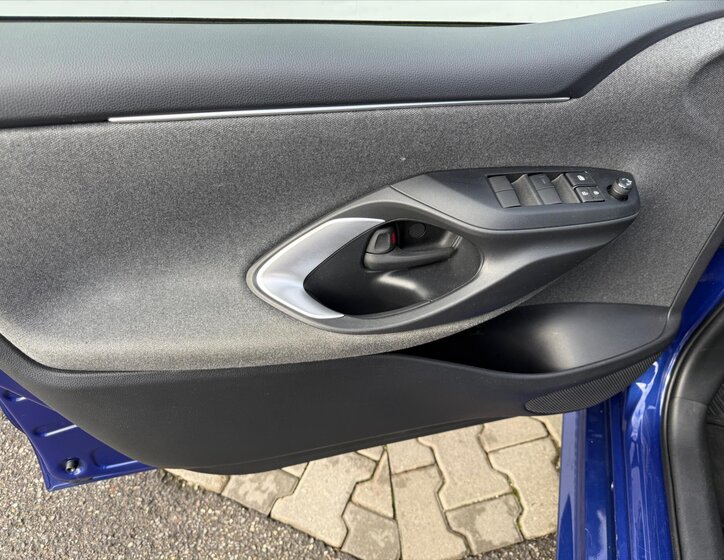 Toyota Yaris Hatchback 1,5 l 68 kw