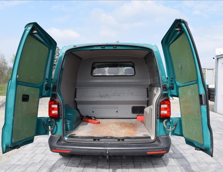 Volkswagen Transporter Kombi 2,0 l 110 kw