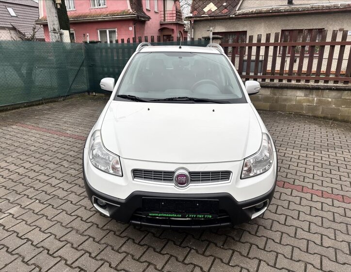 Fiat Sedici Hatchback 1,6 l 88 kw