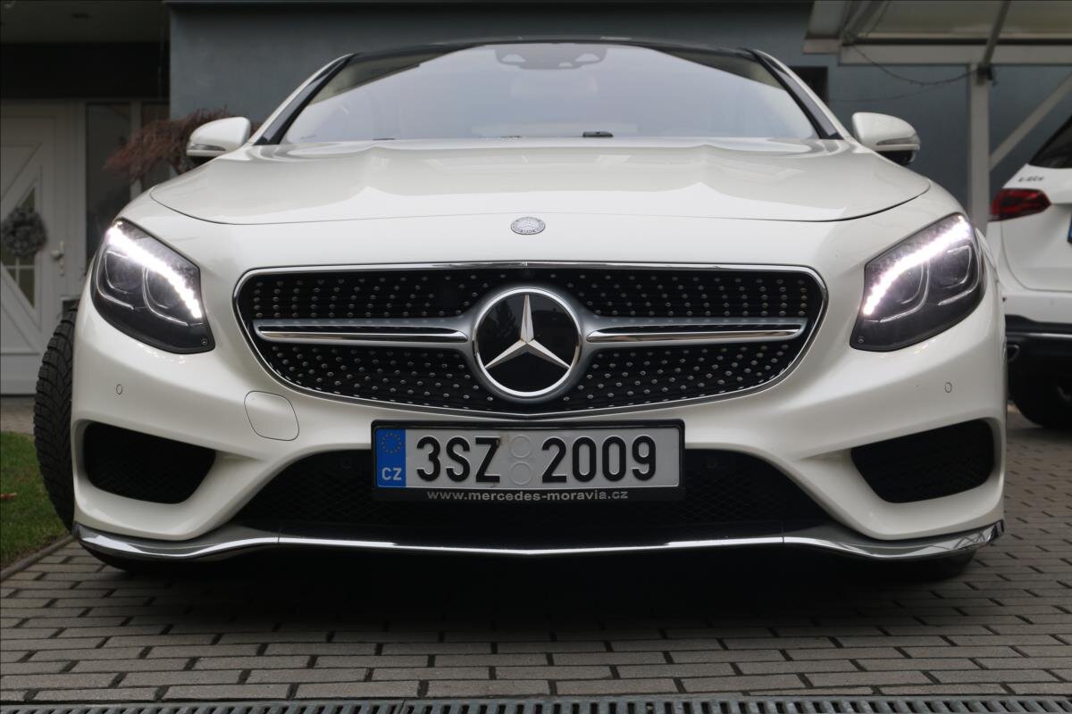 Mercedes-Benz Třídy S Kupé 4,7 l 335 kw