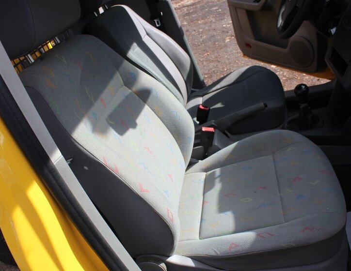 Volkswagen Caddy Skříň 2,0 l 51 kw