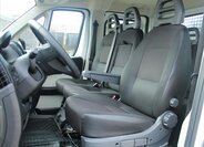 Peugeot Boxer Valník 2,0 l 120 kw