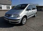 Volkswagen Sharan Kombi 1,9 l 85 kw