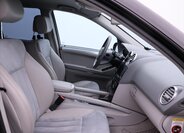 Mercedes-Benz Třídy M SUV 3,2 l 165 kw