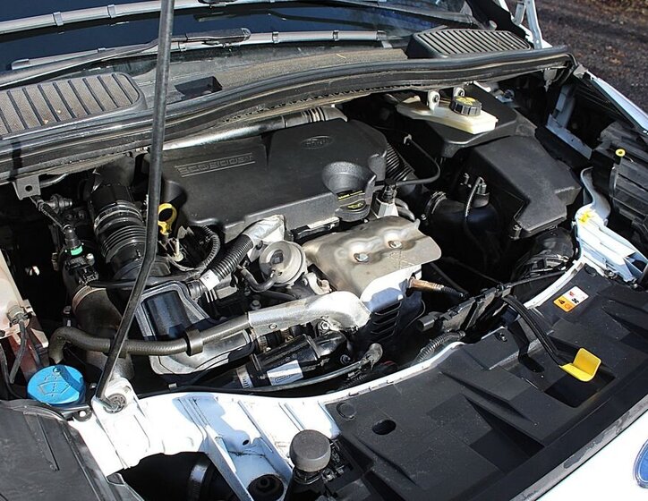 Ford Grand C-MAX MPV 999,0 74 kw