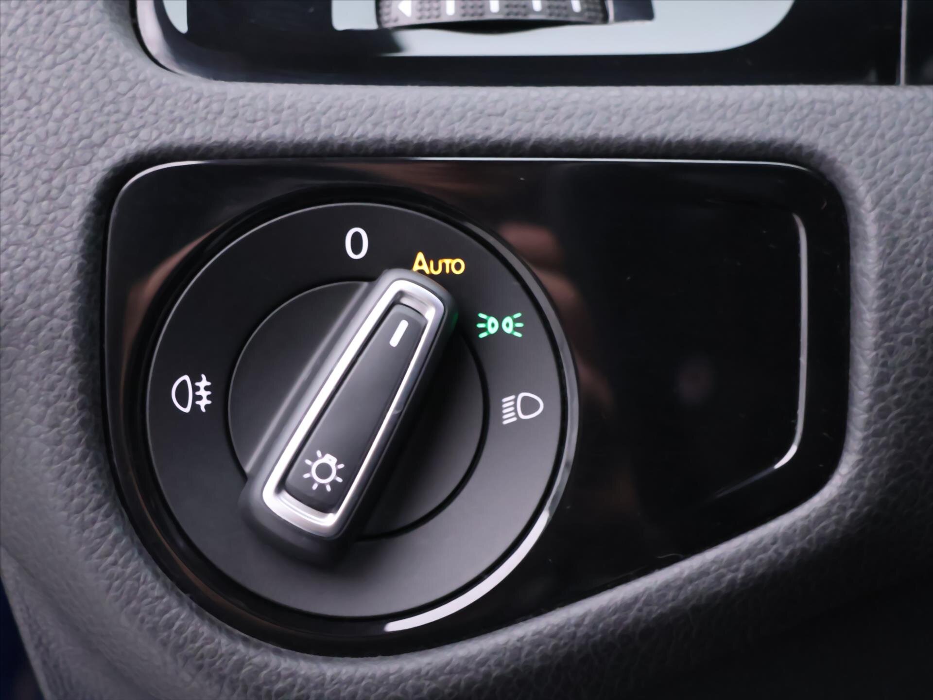 Volkswagen Golf Kombi 2,0 l 228 kw